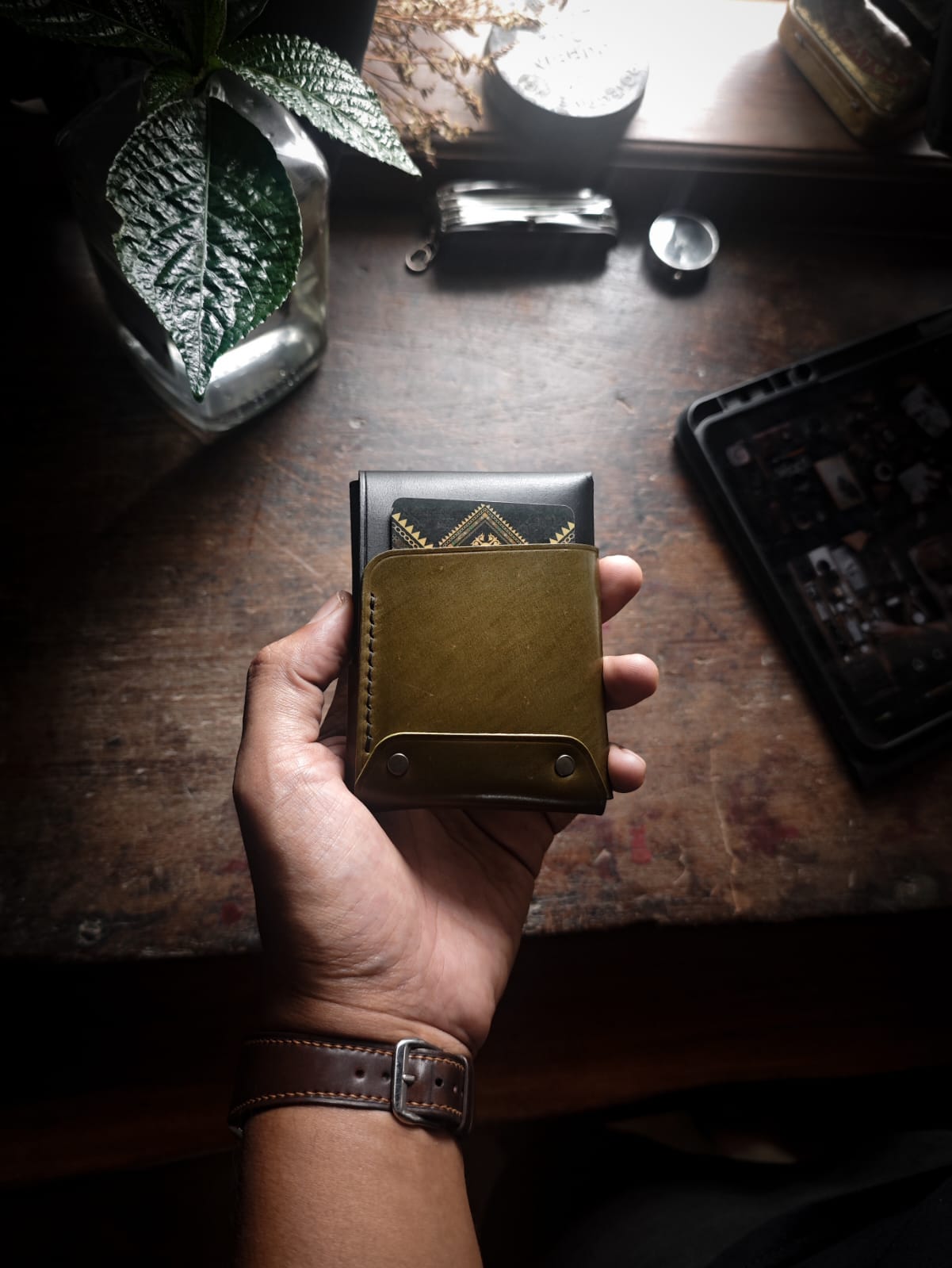 GILI BAY - SLIMWALLET SHELL CORDOVAN - Image 8
